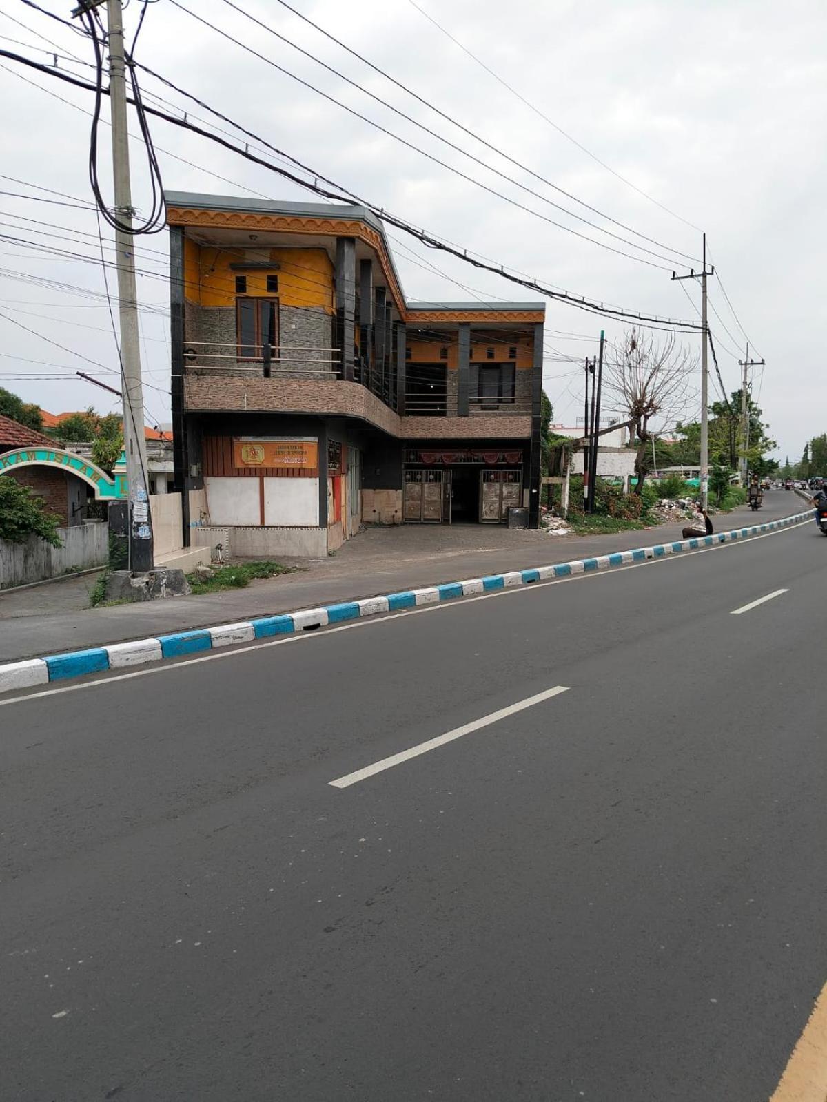 Griya Kost Hotel Surabaia Exterior foto